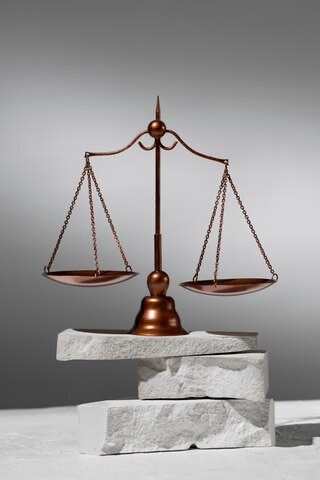 Возмещение ущерба (вреда), причиненного недрам вследствие нарушения законодательства Российской Федерации в сфере недропользование